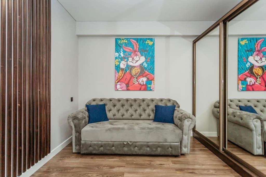 Rich Bunny Lägenhet Chişinau Exteriör bild